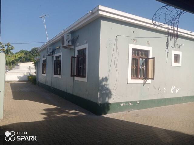 #18 - Moradia para Venda em Matola - Maputo