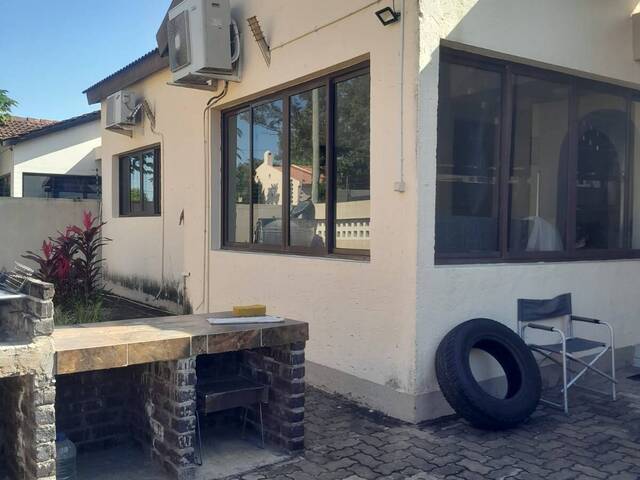 #23 - Moradia para Venda em Matola - Maputo