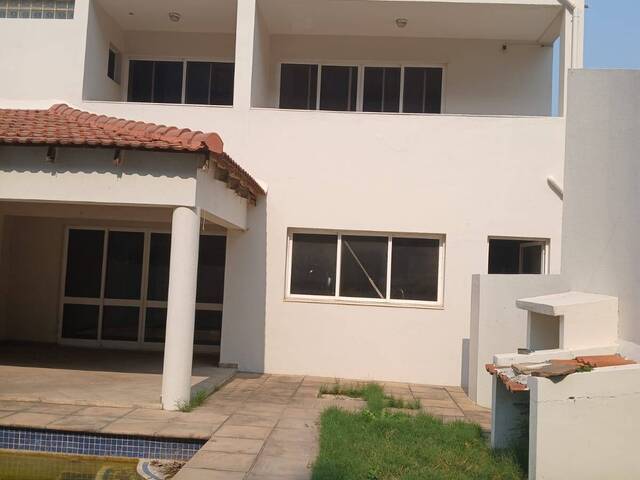 #28 - Moradia para Venda em Maputo - Maputo