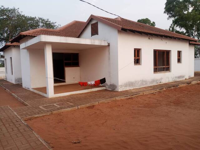 Área para Venda em Maputo - 5