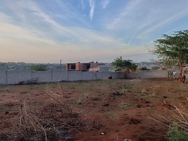 Terreno para Venda em Matola - 4
