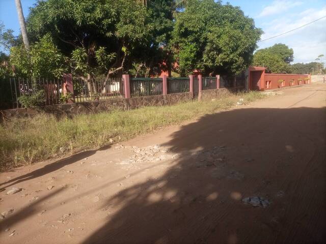 Venda em Bairro Tchumene-01 - Matola