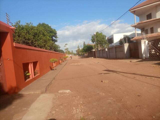Venda em Bairro Tchumene-01 - Matola
