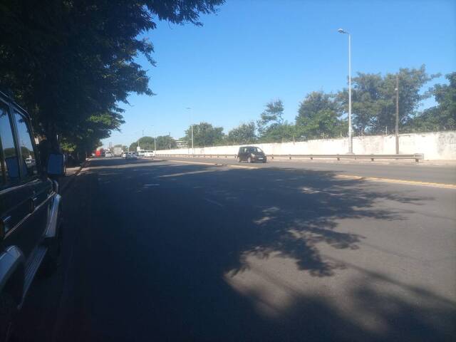 #74 - Ponto Comercial para Venda em Maputo - Maputo - 2