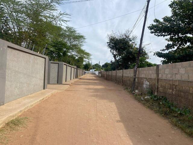 Terreno para Venda em Matola - 3