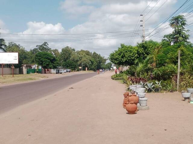 Área para Venda em Matola - 2