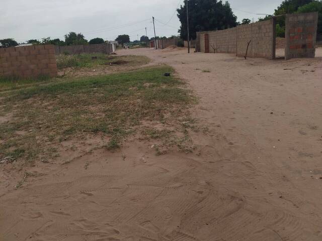 Terreno para Venda em Matola - 5