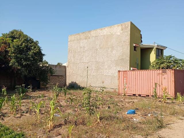 Área para Venda em Matola - 3