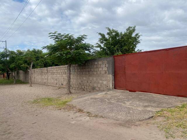Venda em Bairro MUMEMO - Marracuene