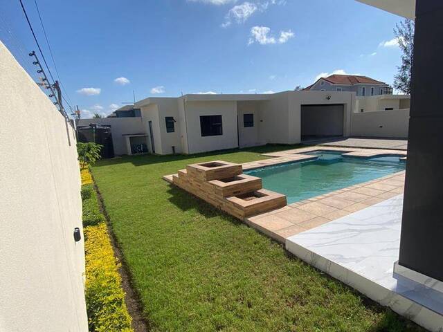 #185 - Moradia para Venda em Maputo - Maputo - 2