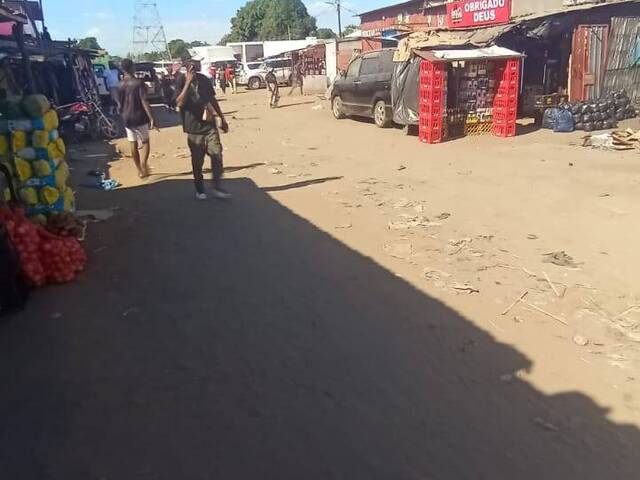 Área para Venda em Matola - 2