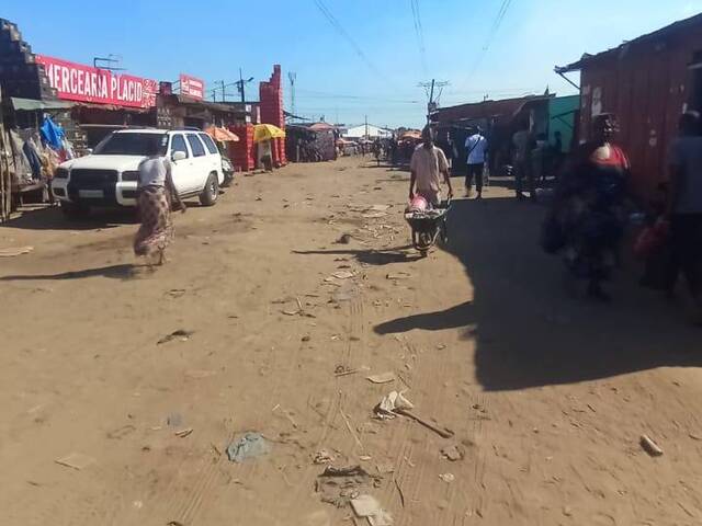 Venda em Bairro Malhampsene - Matola