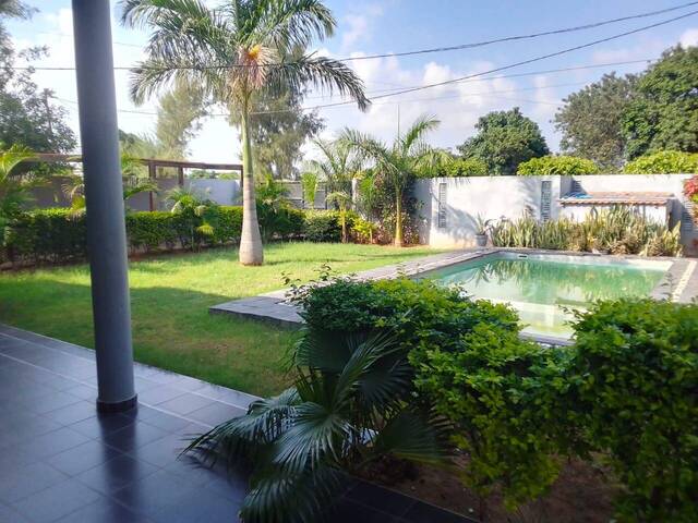 Venda em Bairro Mussumbuluco - Matola