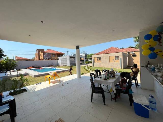 #243 - Moradia para Venda em Matola - Maputo - 2
