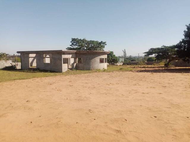 #245 - Conjunto Comercial para Venda em Marracuene - Maputo - 3