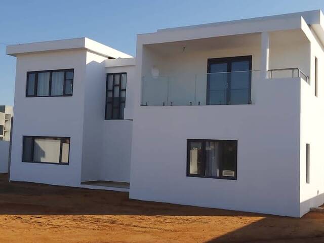 #263 - Moradia para Venda em Maputo - Maputo - 2