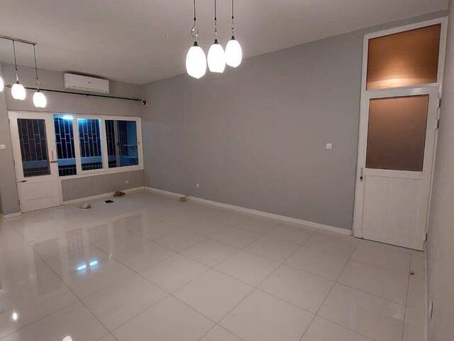Venda em Bairro da Coop - Maputo