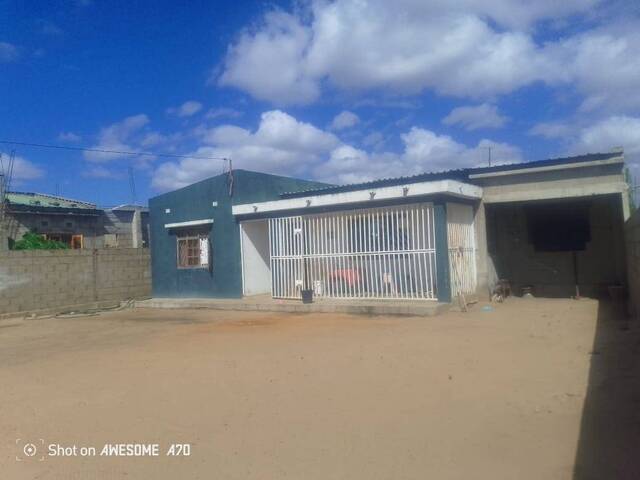 #273 - Moradia para Venda em Matola - Maputo - 2