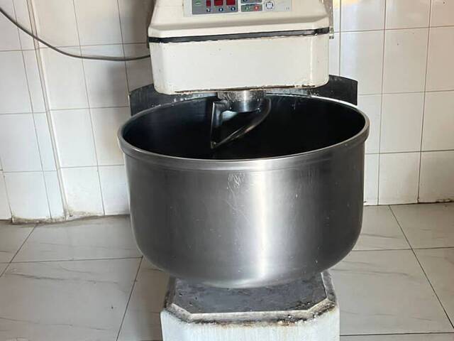 #283 - Ponto Comercial para Venda em Matola - Maputo - 2