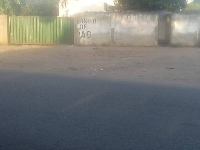 Ponto Comercial para Venda em Matola - 4