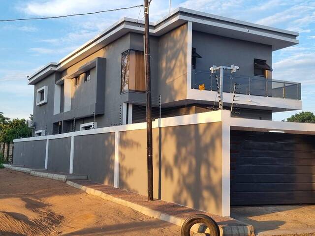 #295 - Moradia para Venda em Matola - Maputo - 1
