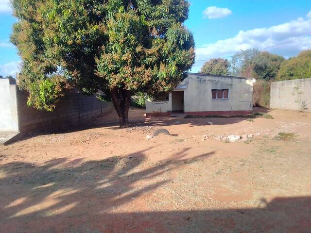 #299 - Terreno para Venda em Matola - Maputo - 2