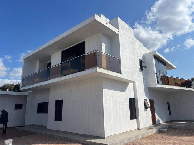 Venda em MAHOTAS - Maputo